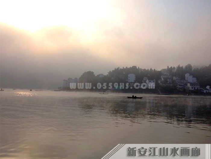 新安江山水畫廊游船