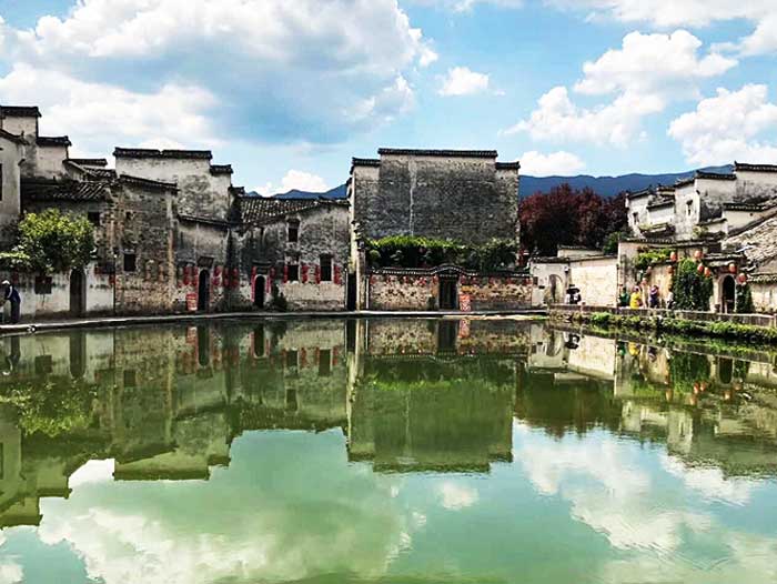 黃山四日游當(dāng)跟團(tuán)景點(diǎn)：宏村景區(qū)