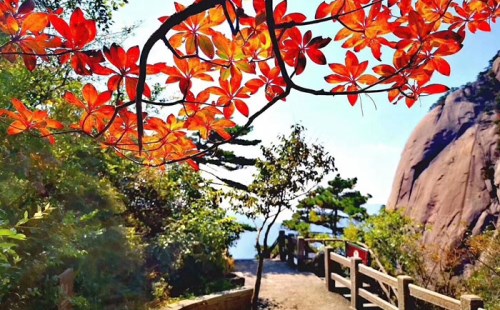 黃山10月份以后是旅游淡季了嗎？